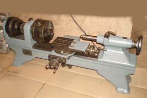 Загальний вигляд токарного верстата С-1